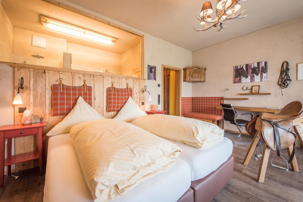 Landhotel Und Gasthof Hirsch Huettenreute Hosskirch Екстер'єр фото