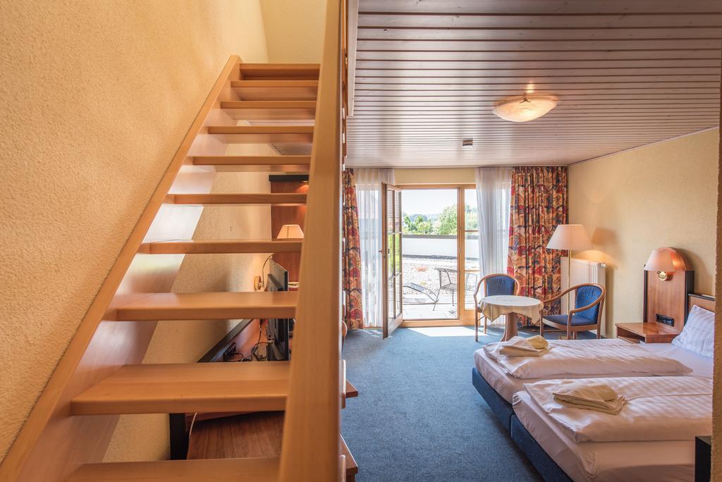 Landhotel Und Gasthof Hirsch Huettenreute Hosskirch Екстер'єр фото