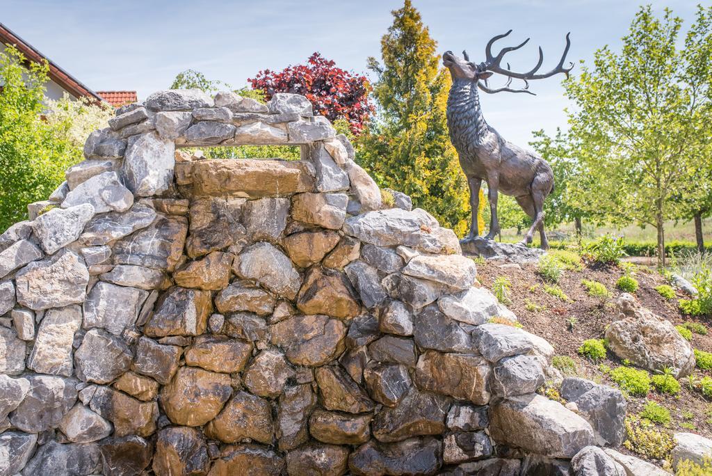 Landhotel Und Gasthof Hirsch Huettenreute Hosskirch Екстер'єр фото