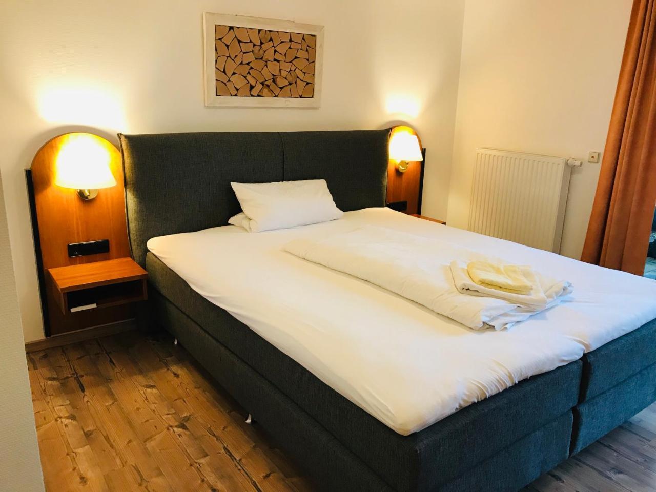 Landhotel Und Gasthof Hirsch Huettenreute Hosskirch Екстер'єр фото